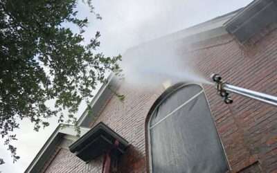 The Risks of DIY Pressure Washing To Your Property