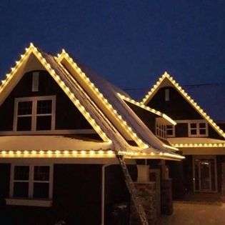 Expert LED Christmas Light Installation In Lakeway, TX